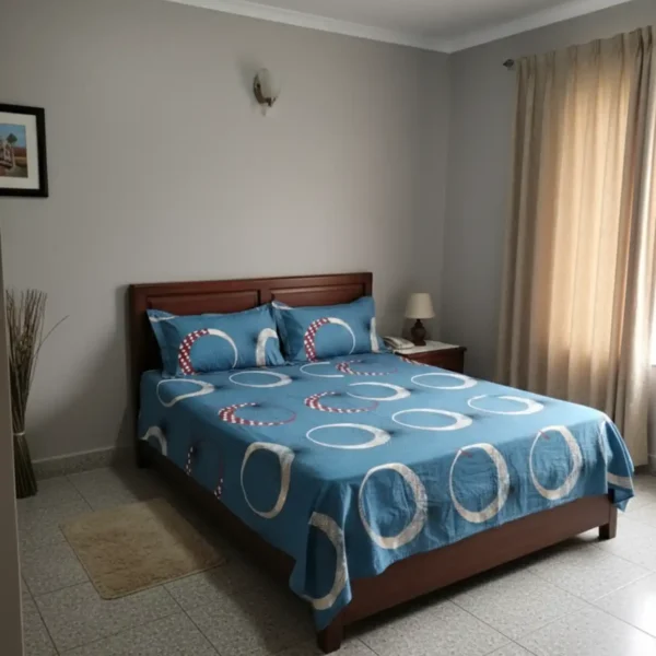 Monochrome Leaf Design Bedsheet